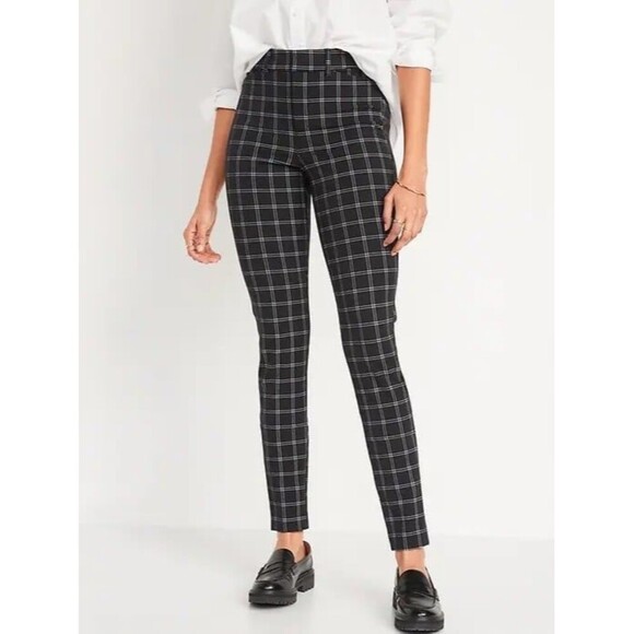 Old Navy High Rise Pixie Pant Black Windowpane Plaid Women's Size 4 NWT - Picture 1 of 10